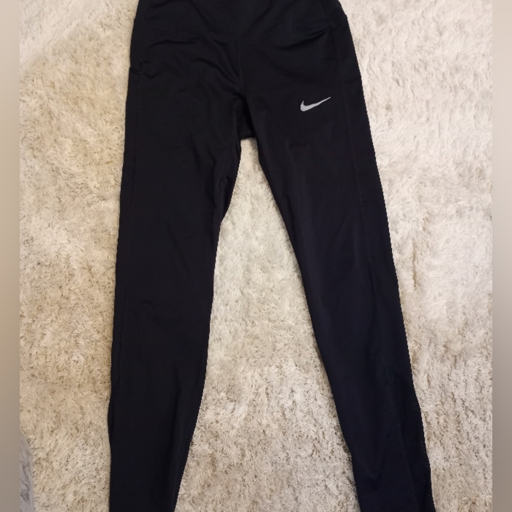 Nike womans pants